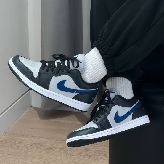 Jordan 1 Low Anthracite Industrial Blue